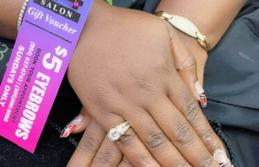 24 Nails